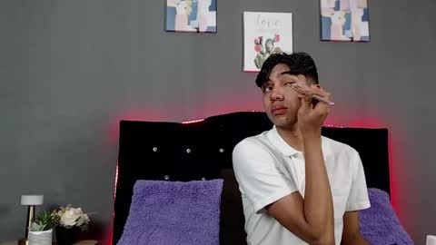 Snapshot of eros_lux1 chatting on 05-19-26, 12:44 Eros Lux1 online show from 05-19-26, 12:44