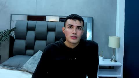 Snapshot of eros_mancini chatting on 11-29-25, 03:20 Eros Mancini online show from 11-29-25, 03:20