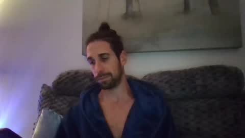 Snapshot of eroscharm chatting on 11-29-25, 01:52 eroscharm online show from 11-29-25, 01:52