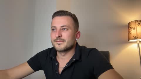 Snapshot of eroslane chatting on 10-31-25, 08:21 eroslane online show from 10-31-25, 08:21