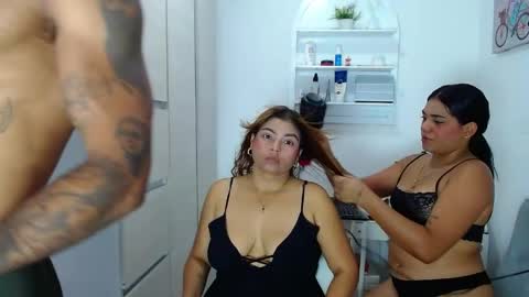 Snapshot of erotic_spa chatting on 04-08-26, 10:43 EROTIC SPA online show from 04-08-26, 10:43