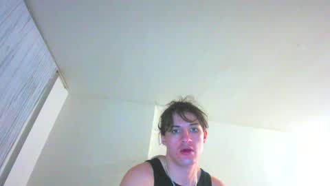 Snapshot of erotica_angel chatting on 05-10-26, 09:03 Nikki Erotica online show from 05-10-26, 09:03