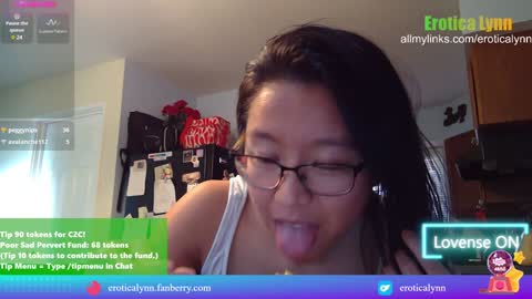 Lynn   online show from 12-04-24, 08:51