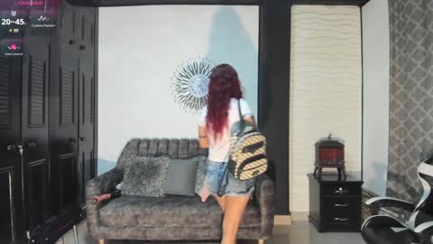 Valentine online show from 01-17-25, 02:39