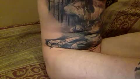 Snapshot of eroticcloseups chatting on 01-13-25, 02:39 Erotic CloseUps online show from 01-13-25, 02:39