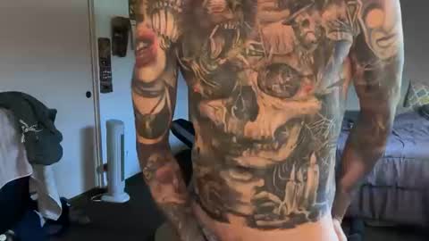 Snapshot of eroticcloseups chatting on 10-15-25, 04:07 Erotic CloseUps online show from 10-15-25, 04:07