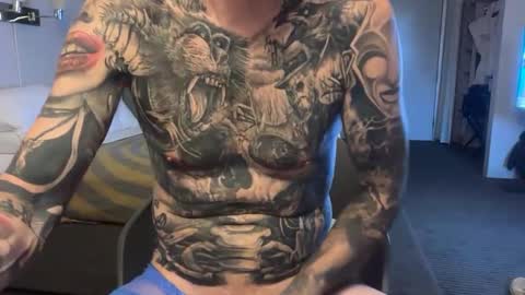 Snapshot of eroticcloseups chatting on 10-22-25, 01:06 Erotic CloseUps online show from 10-22-25, 01:06