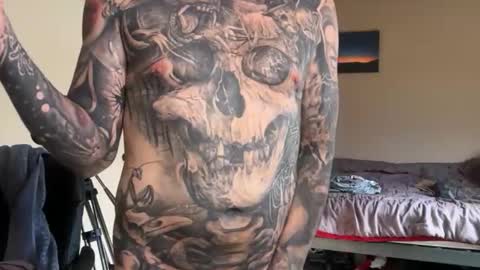 Erotic CloseUps online show from 12-16-25, 07:19