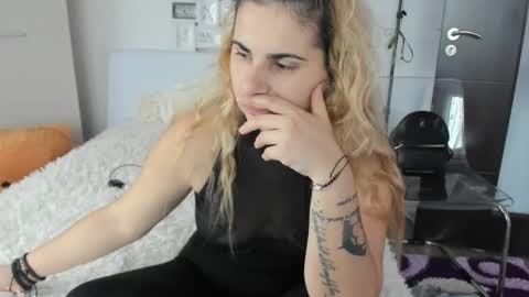 eroticsensualkitty4u online show from 12-10-24, 08:40