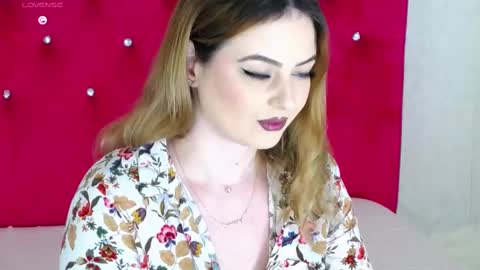 Snapshot of erryka chatting on 02-20-25, 05:12 Erika online show from 02-20-25, 05:12