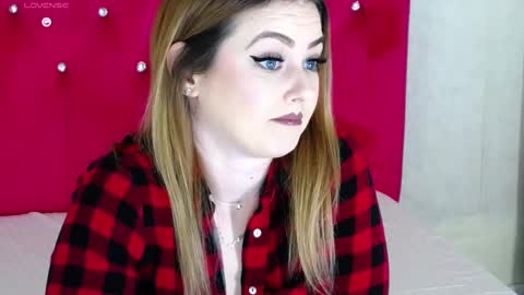 Snapshot of erryka chatting on 02-25-25, 05:30 Erika online show from 02-25-25, 05:30