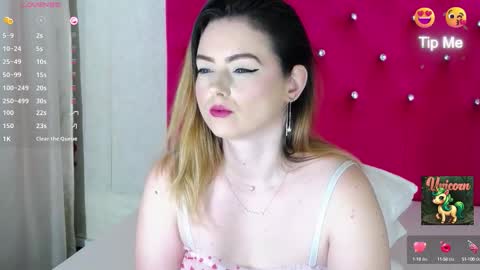 Snapshot of erryka chatting on 09-30-25, 04:28 Erika online show from 09-30-25, 04:28