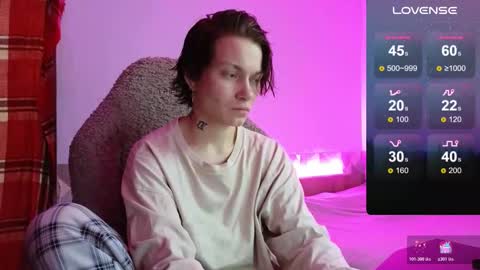 Snapshot of esajukyy chatting on 10-28-25, 06:10 esajukyy online show from 10-28-25, 06:10