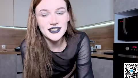 EshleGreen online show from 04-24-26, 05:15