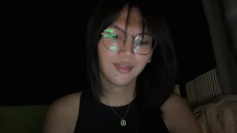 Chelliane online show from 11-16-25, 04:18