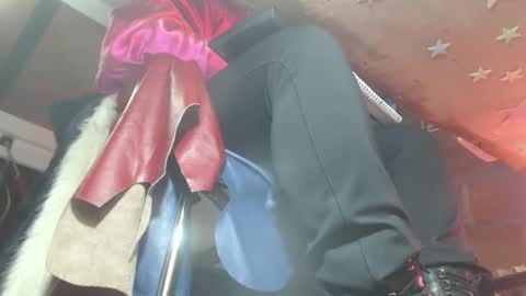 Eskela911 online show from 04-16-26, 08:04