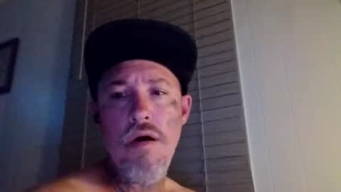 eskewrichard0437131 online show from 03-10-26, 04:28