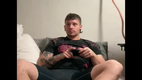 eskol212 online show from 10-16-25, 03:07