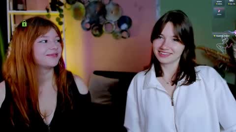 Snapshot of esma_shine chatting on 09-12-25, 07:25 esma_shine online show from 09-12-25, 07:25