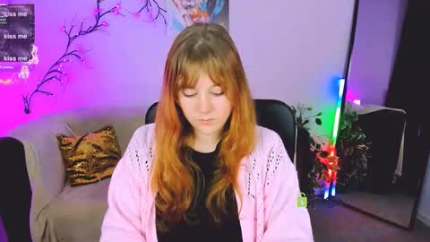 Snapshot of esma_shine chatting on 09-25-25, 10:02 esma_shine online show from 09-25-25, 10:02