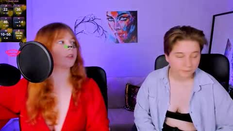 Snapshot of esma_shine chatting on 10-18-25, 07:31 esma_shine online show from 10-18-25, 07:31