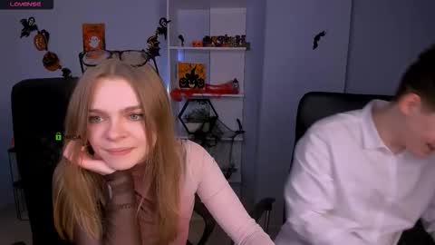 Snapshot of esma_shine chatting on 10-27-25, 08:24 esma_shine online show from 10-27-25, 08:24