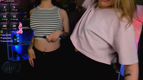 Snapshot of esma_shine chatting on 11-09-25, 01:04 esma_shine online show from 11-09-25, 01:04