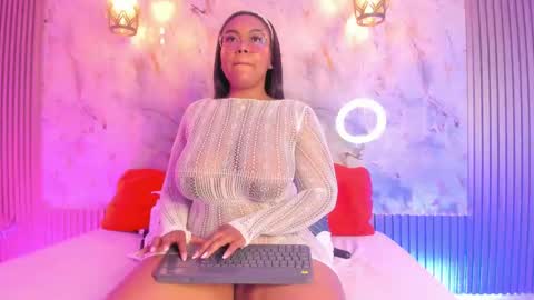 esmeralda online show from 01-27-25, 09:13