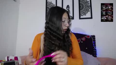 Esmeralda online show from 03-03-26, 12:11