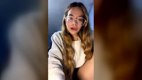 esmeralda_tp online show from 03-18-26, 10:24