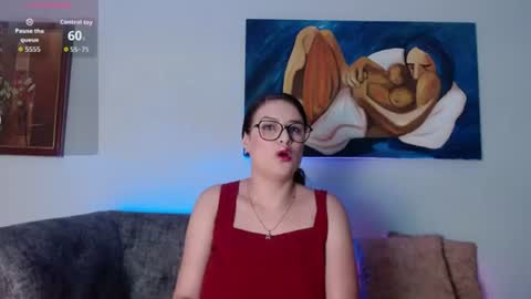 Esmeralda Hills     online show from 07-12-26, 07:38