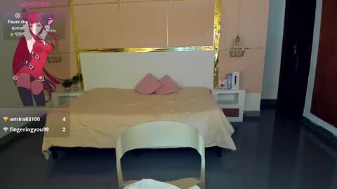 ESMERALDA online show from 03-07-25, 06:35