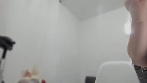 Esmeralda online show from 02-12-25, 12:05