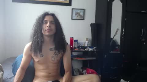 Esnider online show from 06-12-26, 06:29