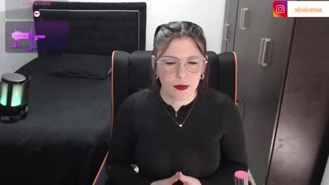 Xbebetax online show from 09-25-25, 06:11