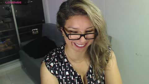 Juliana online show from 12-19-24, 11:57