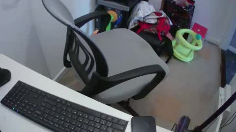 Snapshot of essex_wild chatting on 02-11-25, 12:16 Morph online show from 02-11-25, 12:16