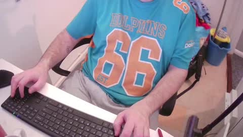 Snapshot of essex_wild chatting on 03-02-25, 08:40 Morph online show from 03-02-25, 08:40