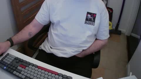 Snapshot of essex_wild chatting on 12-02-25, 09:54 Morph online show from 12-02-25, 09:54