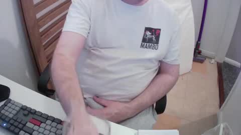 Snapshot of essex_wild chatting on 05-04-26, 07:43 Morph online show from 05-04-26, 07:43