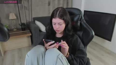 esteria online show from 12-03-24, 06:49