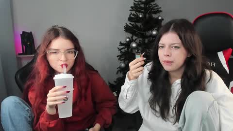 esteria online show from 12-23-24, 09:08