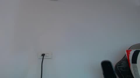 Snapshot of esteban7984068 chatting on 09-24-25, 01:03 esteban online show from 09-24-25, 01:03