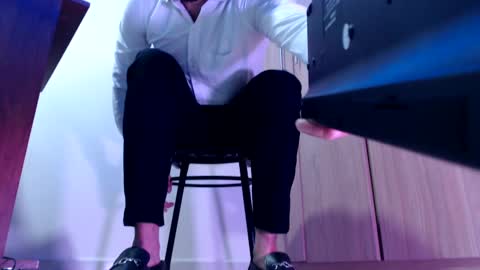 Esteban Fernandez online show from 01-03-25, 12:54