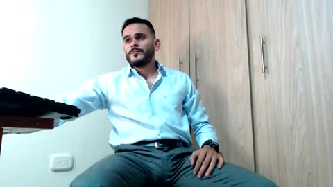 Esteban Fernandez online show from 01-06-25, 05:30