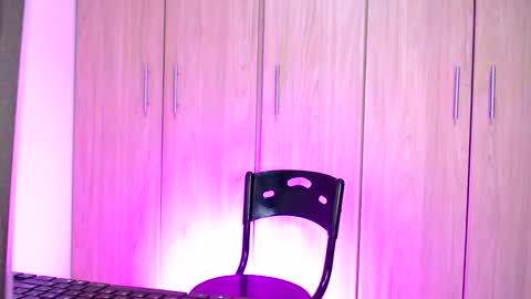 Esteban Fernandez online show from 02-14-25, 02:07