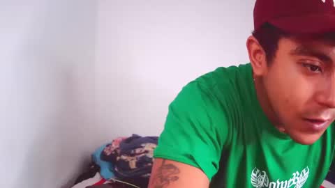 Snapshot of esteban_verg chatting on 12-19-24, 02:46 wailer1996 online show from 12-19-24, 02:46