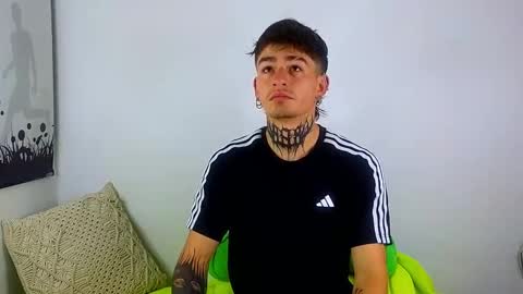 Esteban independent model online show from 03-05-25, 10:22