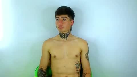 Esteban independent model online show from 03-10-25, 03:20