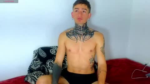Esteban independent model online show from 04-25-26, 07:33